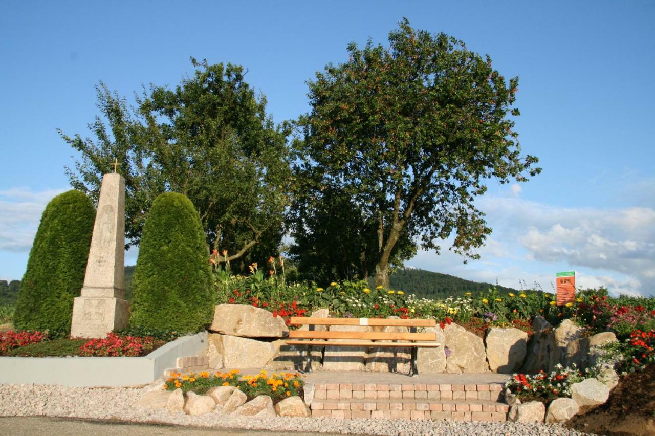 Gasthaus Rebstock Sinzheim Zewnętrze zdjęcie
